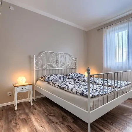 Ester-1 By Interhome *