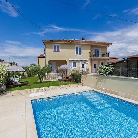 Ester-1 By Interhome * Umag