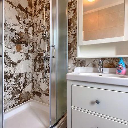 Apartment Ester-1 By Interhome
